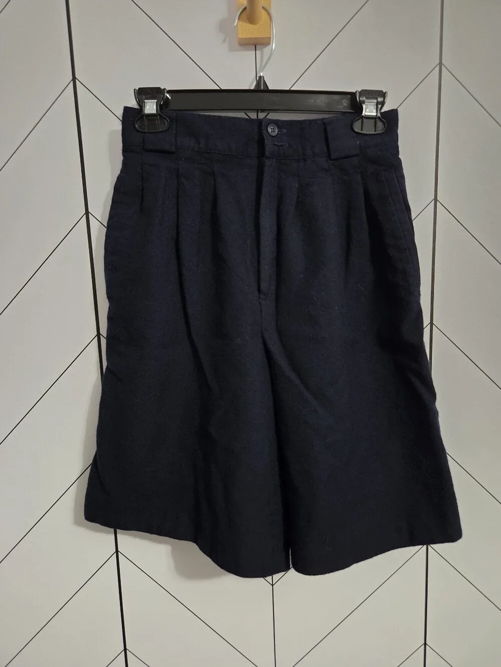 VTG Giorgio Sant'Angelo Merino Wool Pleated Bermuda Shorts Navy Size 6